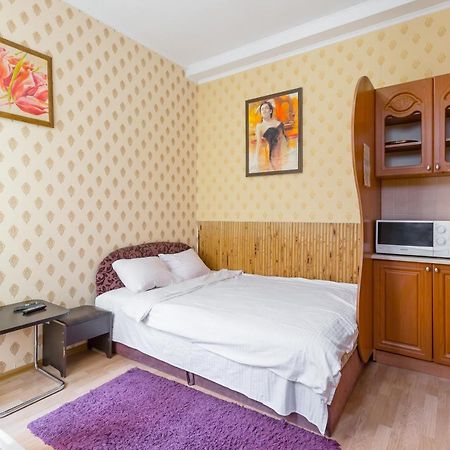 Квартира В Центрі На Вулиці Шевченка 12 Дуже Комфортна Недалеко Біля Вокзалу Львов Экстерьер фото